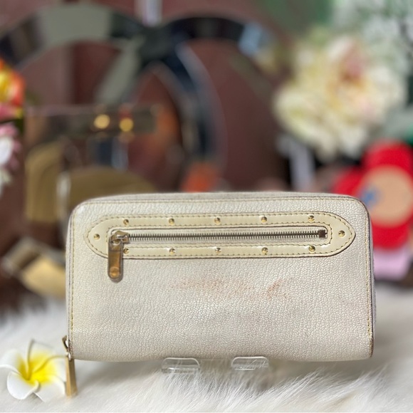 AUTHENTIC LOUIS VUITTON CREAM SUHALI LEATHER ZIPPY ZIP AROUND LONG WALLET - Picture 1 of 15